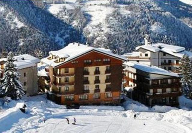 Hotel Stella Alpina Oulx Exterior photo